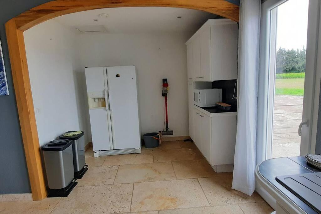 Villa L'Estel En Campagne Avec Piscine Privee Proche Arles Et Avignon Tarascon Bagian luar foto